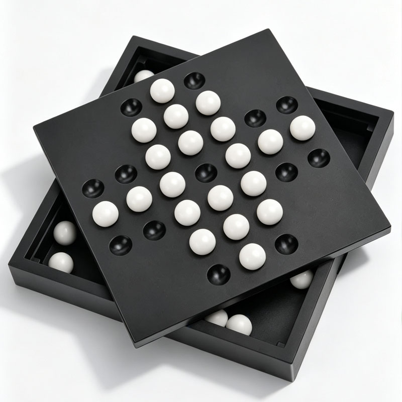 Board Game Education - Avrupa Klasik Tekli Satranç Peg Solitaire