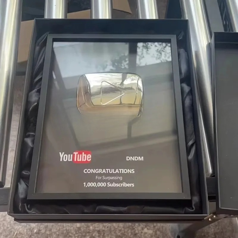 Board Game Youtube - YouTube ve Bilibili Oyun Düğmesi Logosu