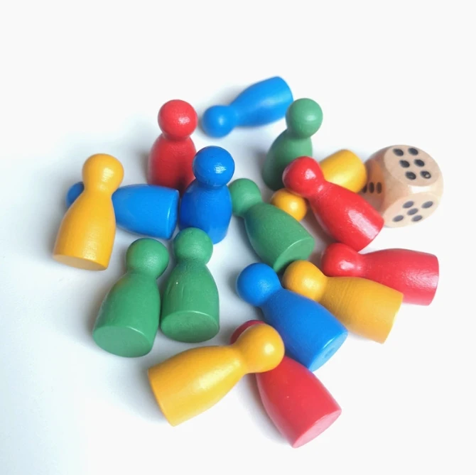 100 Adet Renkli Ahşap Satranç  - Board Game Loop incelemesi ve fiyatı